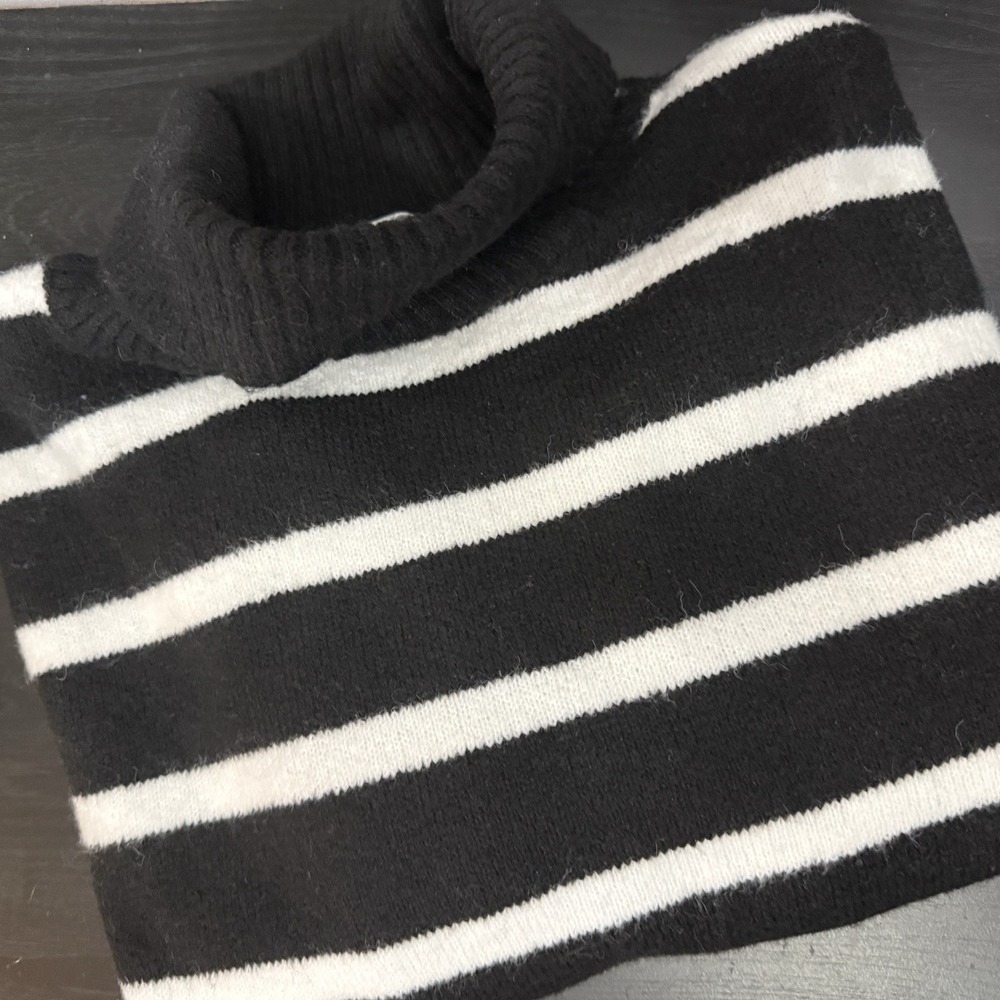 Womens XL 16/18 Wide Striped‎ Turtleneck Sweater Black White Knit Cozy Soft New